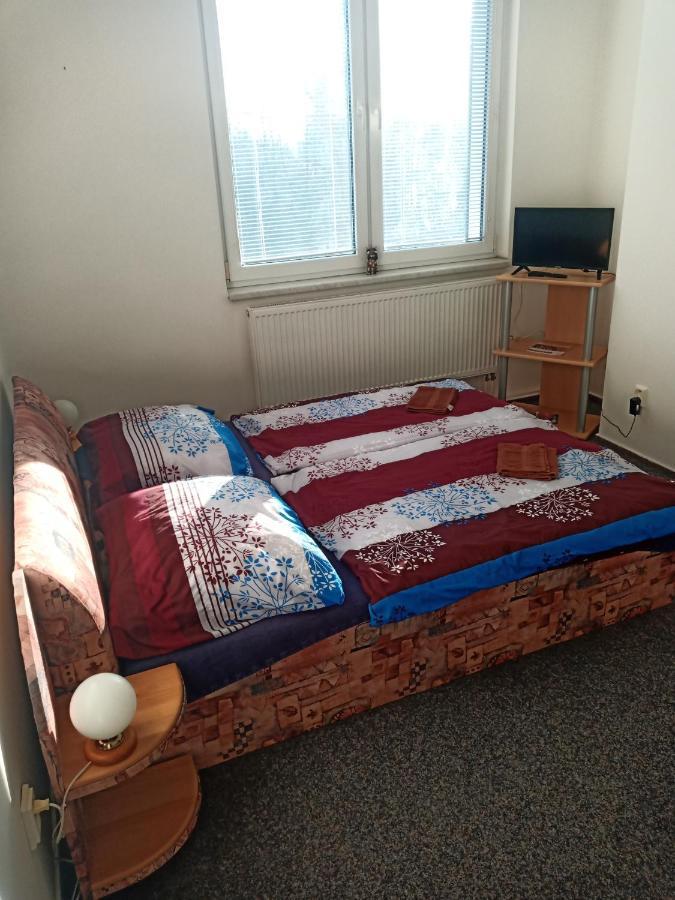 Penzion Koupaliste Litoměřice Buitenkant foto